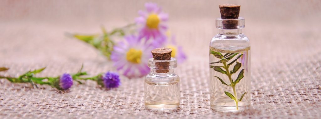 Aromatherapy, essential oils 